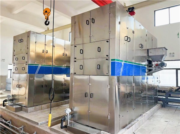 2套一體式污泥深度脫水機在河南某自來水廠投入使用